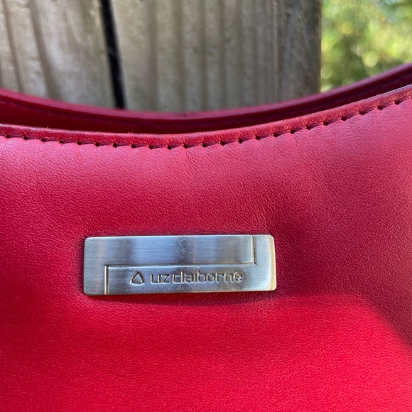 Red Shoulder Bag - Picture 3 of 12